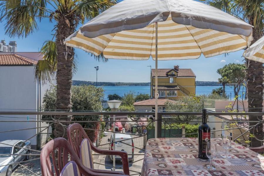 Apartment Zak Novigrad Istria エクステリア 写真