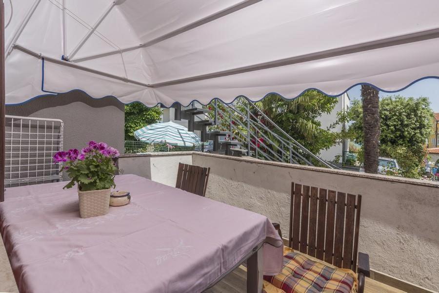 Apartment Zak Novigrad Istria エクステリア 写真